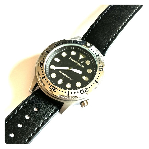 freestyle ballistic diver
